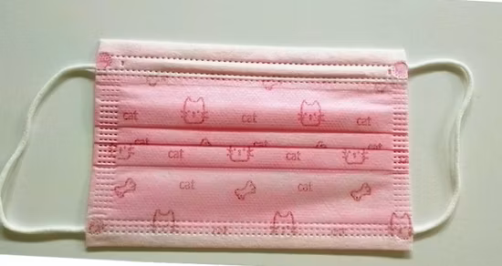 Máscara facial descartável colorida para crianças com impressão de desenho animado para uso civil