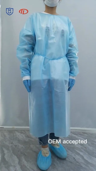 Bata de isolamento de roupas descartáveis ​​azuis Good Feedback Bata de CPE para cozinha e sala de jantar Hospital